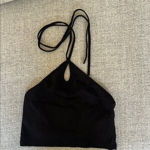Zara Women's Black Crop-top size medium
